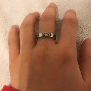Roman numeral Ring diamonds silver